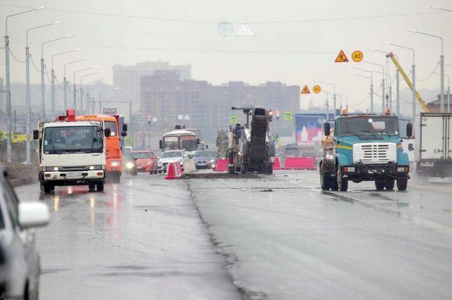 В Новосибирске приступили к гарантийному ремонту дорог