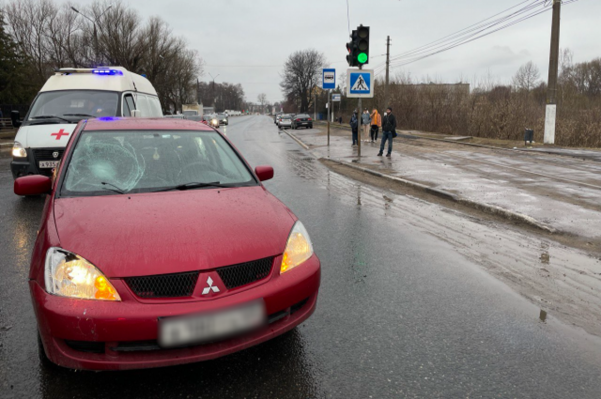 Появились подробности ДТП у Дворца творчества детей и молодёжи в Твери |  АиФ Тверь