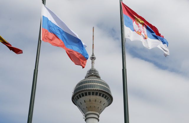 Сербская интеллигенция выступила против ведения антироссийских санкций