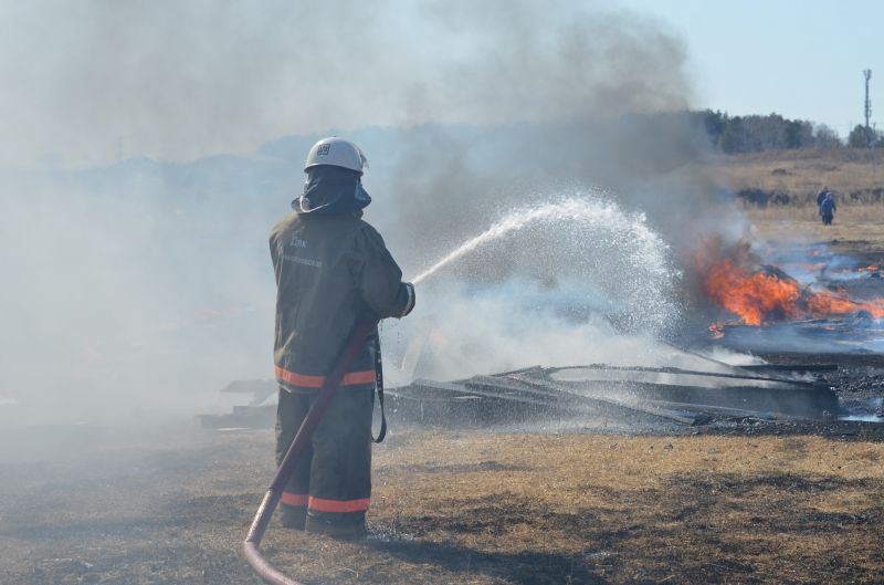 С начала пожароопасного периода в Красноярском крае произошло более 400 ландшафтных пожаров