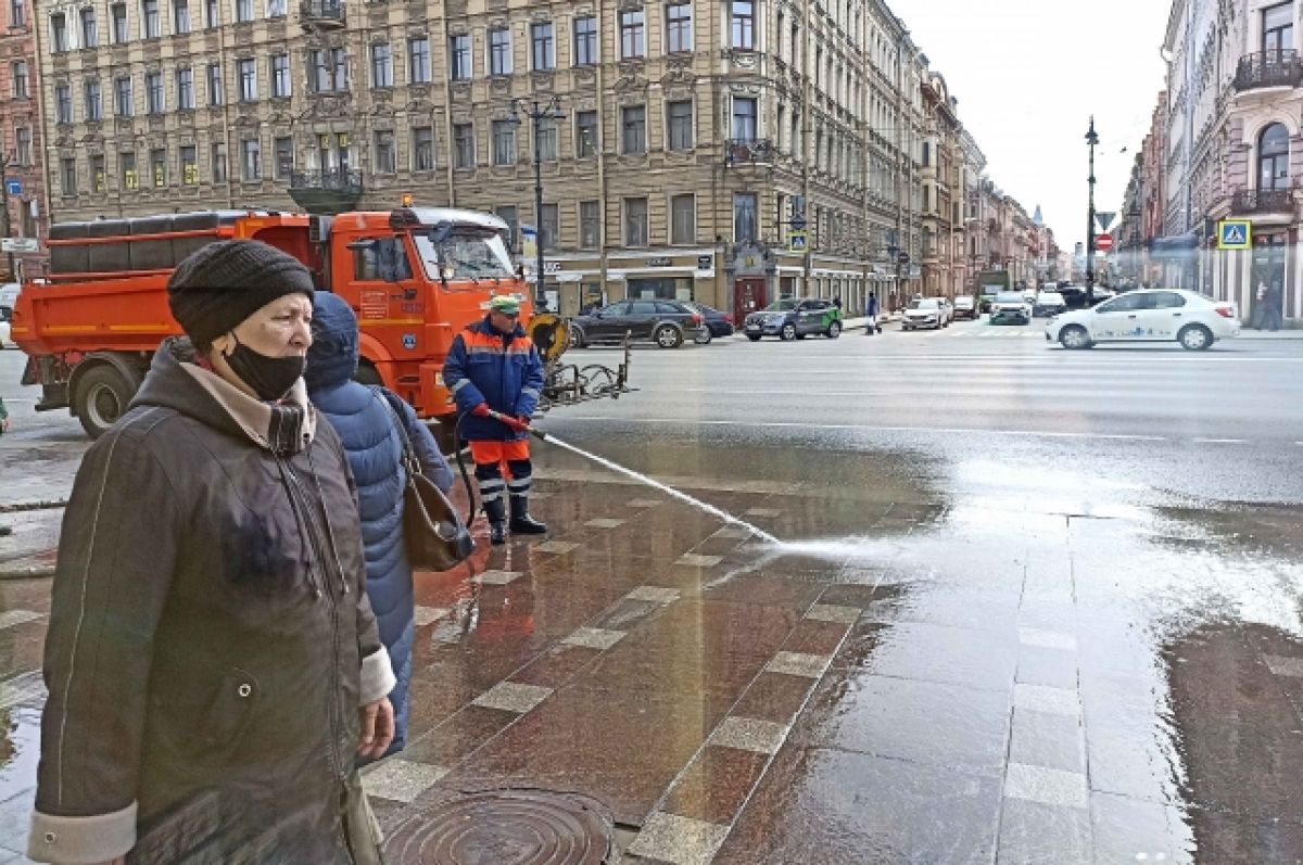 Потепление в санкт петербурге. Борьба с гололедом. Потепление в СПБ. Петербург в апреле. Петербург сегодня.