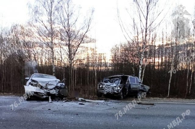 Авария произошла вечером 22 апреля в Тутаевском районе.
