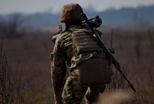 Oккупанты пытаются окружить позиции ВСУ на востоке Украины,- разведка