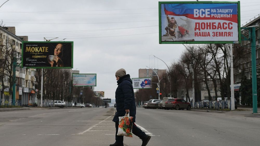 Если у Луганска и депрессивный вид, то явно не из-за ракетных ударов.