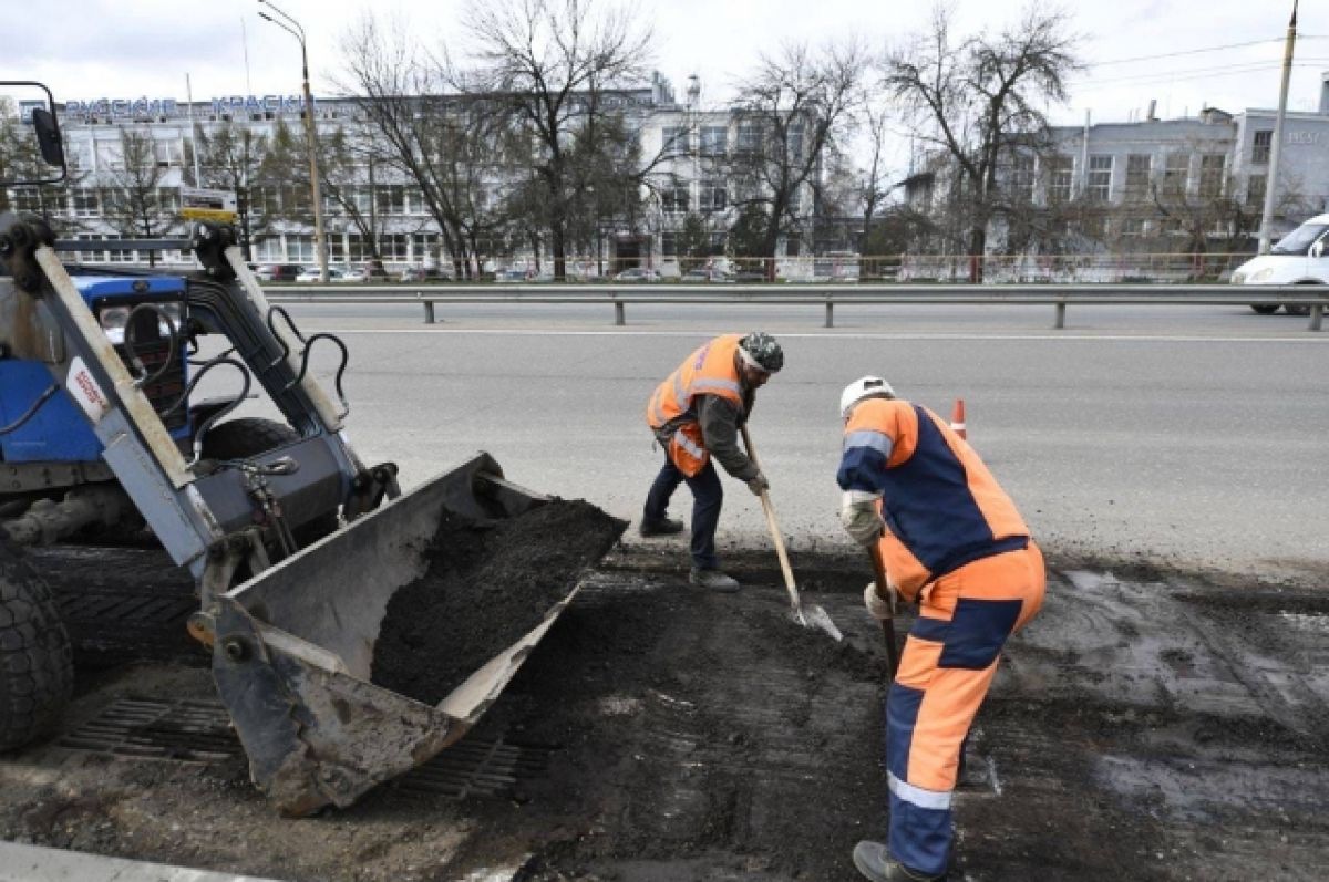 Дорожный сезон. В Ярославской области начали ремонтировать улицы и трассы