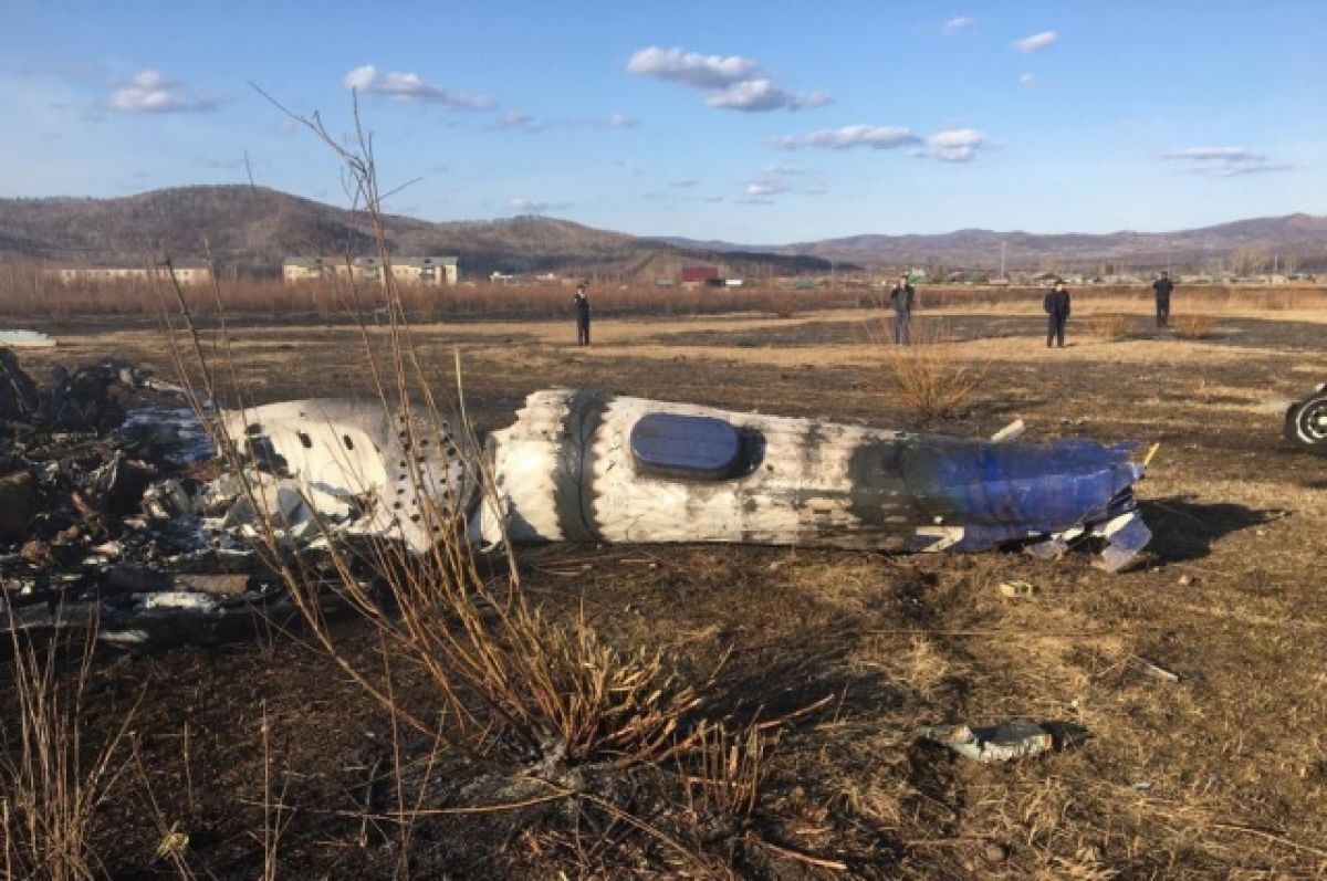 Вертолет разбился в магаданской области. Потерпел крушение вертолет ми 8. Аэродром Могоча Забайкальский край. Катастрофа ми-8 в Улан-Удэ. Крушение вертолёта в Могоче.