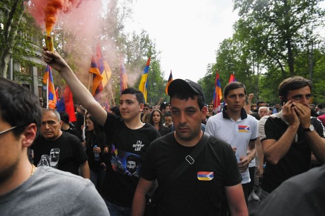 В Ереване задержали около 190 участников протеста
