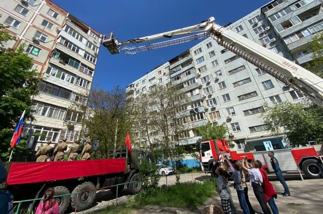 В Ростове для концерта для ветерана войны использовали автовышку