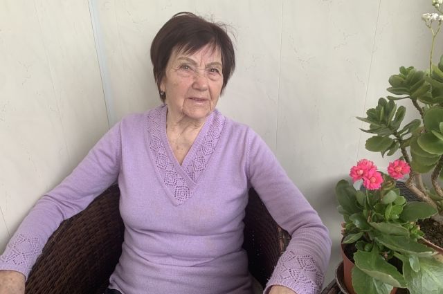 Антонина Михайловна готовится отметить 90-летний юбилей и ждёт в гости брата из Мариуполя.
