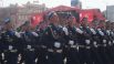 В парадном строю прошли более двух тысяч военнослужащих Южного военного округа и других силовых ведомств. 