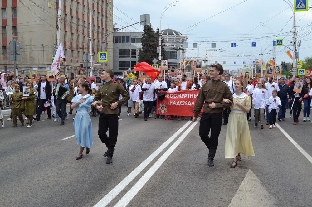 Бессмертный полк в городах россии