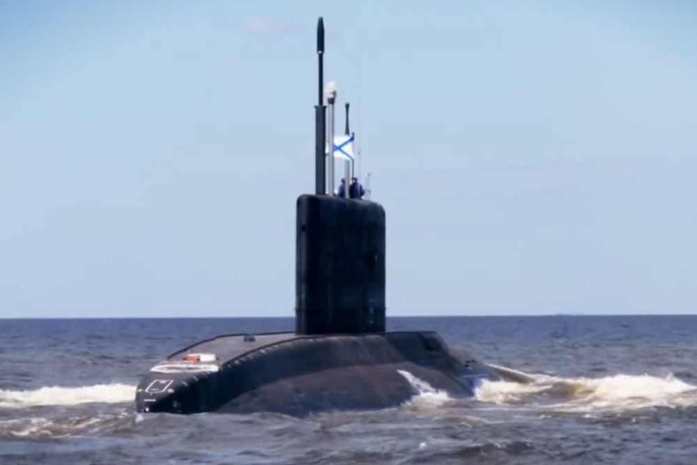 Дизельная подводная лодка «Новороссийск».