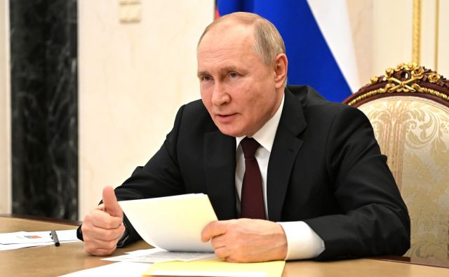 Путин может возглавить набсовет новой молодежной организации