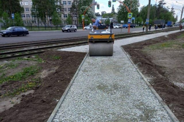 Велодорожка и новые тротуары появятся на Змеиногорском тракте в Барнауле