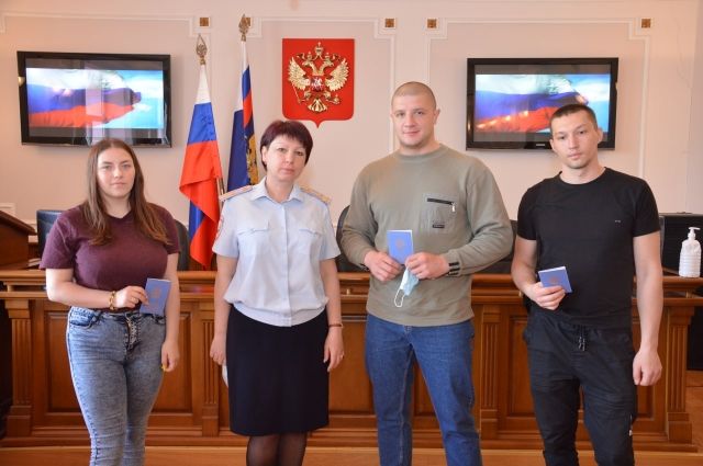 Молодые ребята из ДНР, опасаясь за жизнь, укрылись в Оренбуржье. 