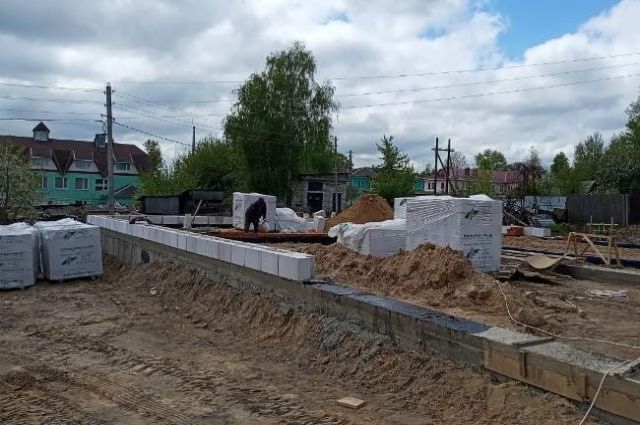 В Суражском районе Брянщины строят новое здание школы искусств
