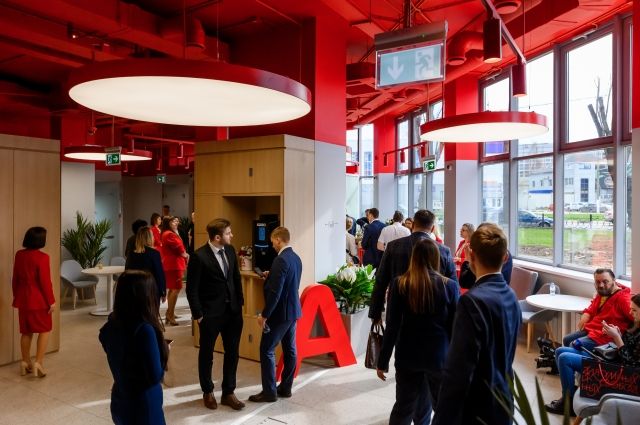 Альфа-Банк откроет офис в Барнауле без очереди и бумаги