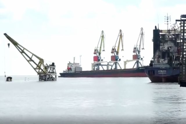 Минобороны: порт в Мариуполе полностью разминирован