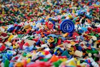 За пять лет реализации проекта в России собрано 557 тонн пластиковых крышечек 