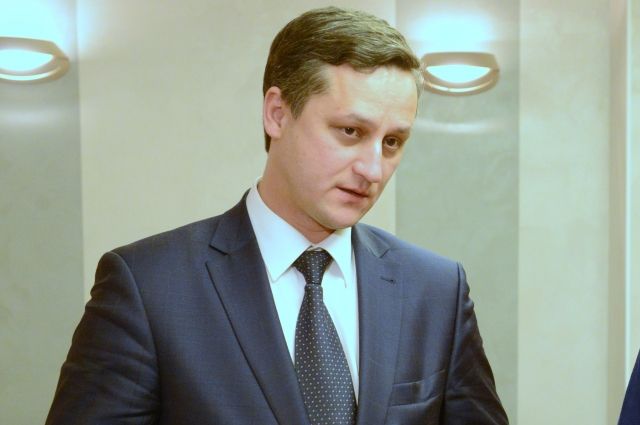 С 2013 по 2018 годы Дмитрий Шаповал был заместителем губернатора ХМАО.