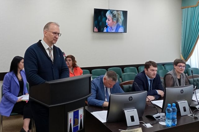 Зампредседателя Сахалинской областной избирательной комиссии Павел Сиваконов. 