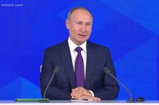 Путин упростил выдачу паспортов РФ детям-сиротам Украины