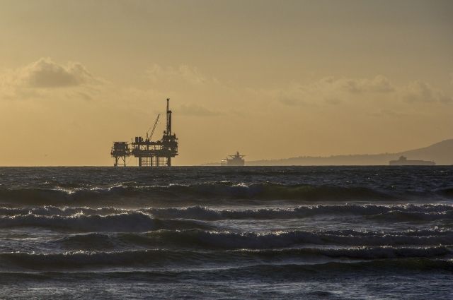 Цена на нефть марки Brent превысила $123 за баррель