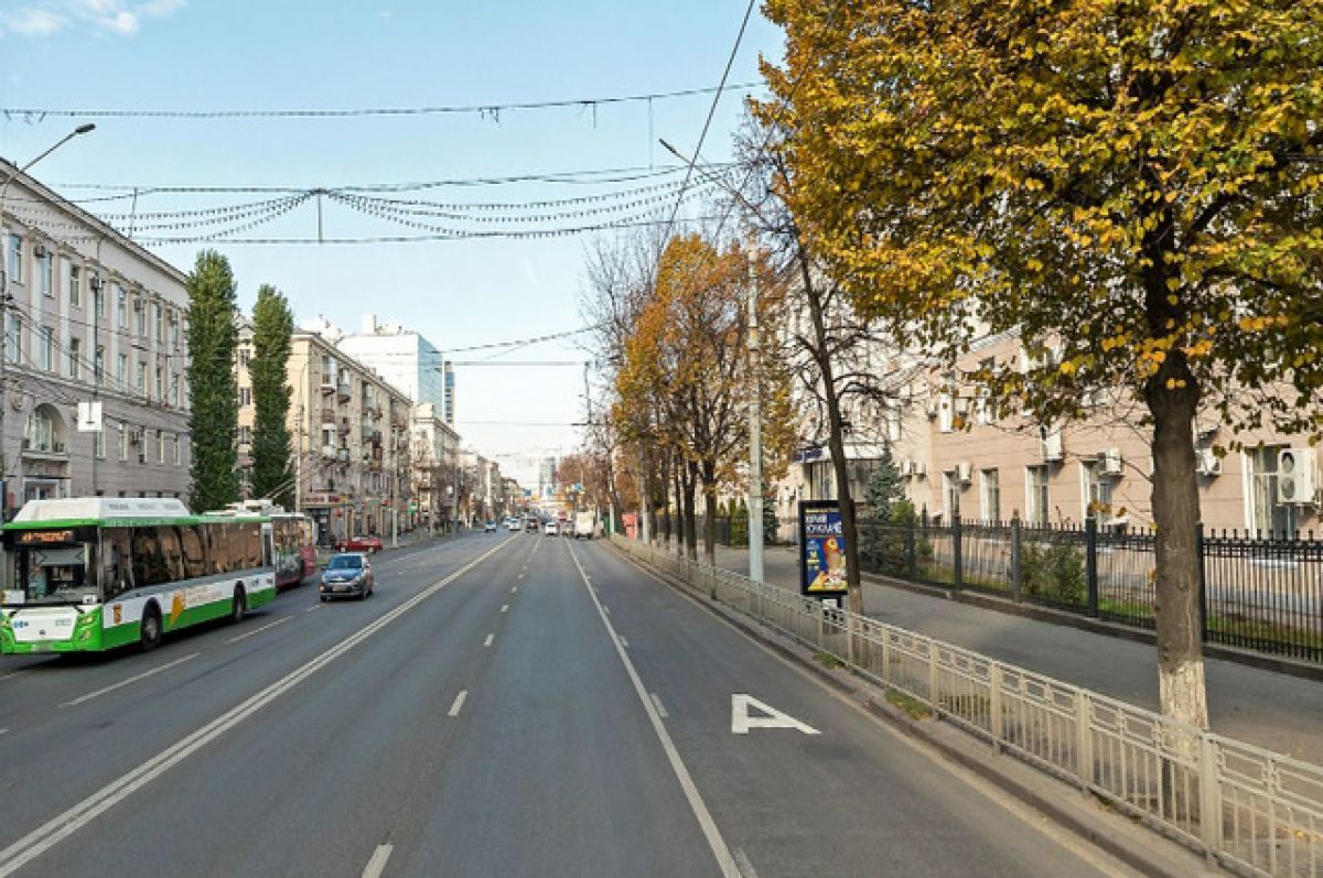 Воронежская улица. Собор Плехановская Воронеж. Плехановская 35 Воронеж 2000 год. Плехановская улица Воронеж. Фантазия, Воронеж, Плехановская улица.