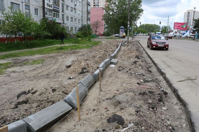 На улице Камозина в Брянске заменят около 19000 квадратных метров покрытия