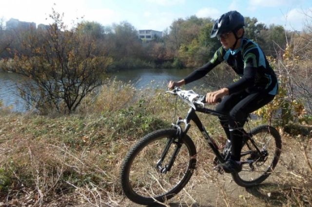 Дима Пермяков с 9 лет занимается велоспортом.