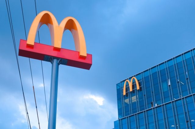 ФАС разрешила сделку по покупке российского бизнеса McDonald's