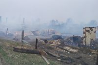 7 мая сотни семей из разных районов потеряли в пожарах жильё, многие из них – единственное. 