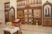 Иконостас был воссоздан калужскими мастерами на основе архивных материалов в максимальном соответствии с иконостасом, который Великокняжеская семья планировала установить в храме-усыпальнице.