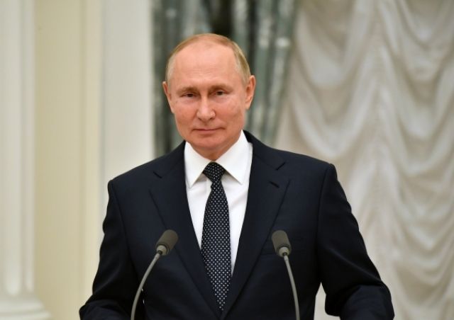 Путин в День России вручит Государственные премии за прошлый год