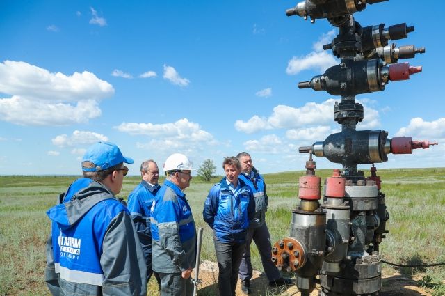 «Газпром добыча Оренбург» планирует разработку двух месторождений в Акбулакском районе.