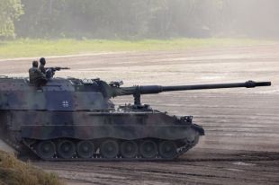 В Германии уточнили, когда Украина получит Panzerhaubitze 2000