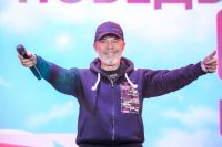 Олег Газманов выступил в Казани с благотворительным концертом. 