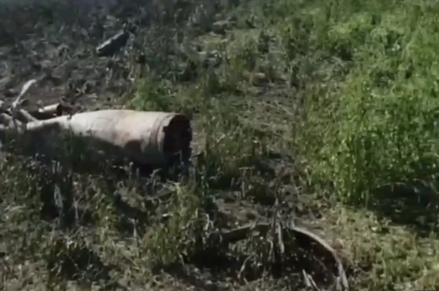 Военный самолет потерпел крушение в Белгородской области