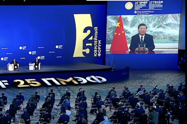 Цзиньпин в онлайн-выступлении на ПМЭФ высоко оценил сотрудничество с РФ