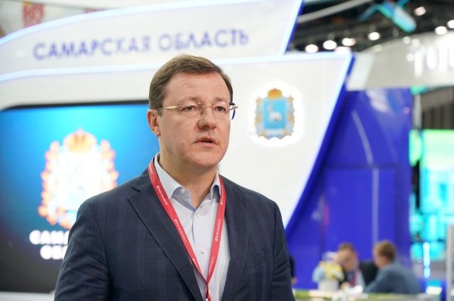 Губернатор Самарской области Дмитрий Азаров.