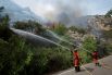 Тушение лесного пожара в испанском городе Артеса-де-Сегре