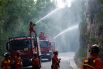 Тушение лесного пожара в испанском городе Артеса-де-Сегре