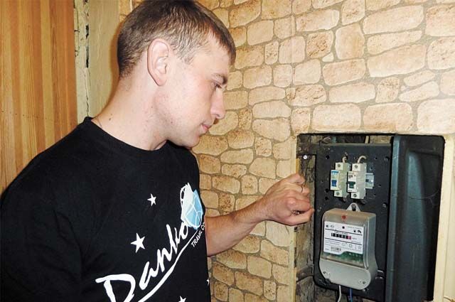 Собственникам квартир в четырех домах в Тоцком-2 вернули 40 тысяч рублей за электроэнергию.