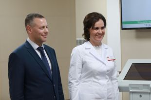 Михаил Евраев и Ольга Беспокоева общались с Президентом в видеоформате.
