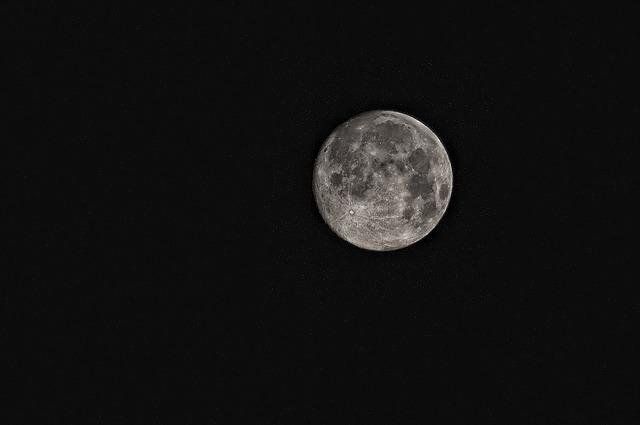 13 июля Луна окажется максимально близко от Земли