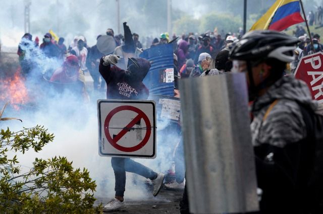 Протесты против роста цен на топливо в Эквадоре