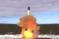 20 апреля с космодрома Плесецк прошел первый учебный пуск межконтинентальной ракеты «Сармат».