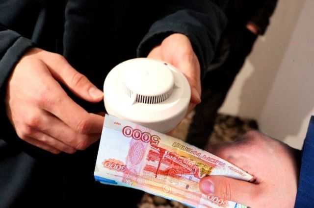 В МЧС предупредили о мошеннических схемах с извещателями