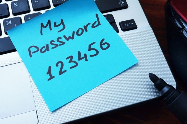 «РТК-Солар»: более половины российских пользователей не соблюдают базовые требования безопасности паролей.