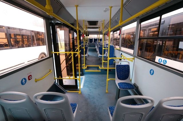 Троллейбусы будут с кондиционерами, зарядками для гаджетов, низкими полами с откидной площадкой для заезда маломобильных пассажиров. Осталось только дождаться.